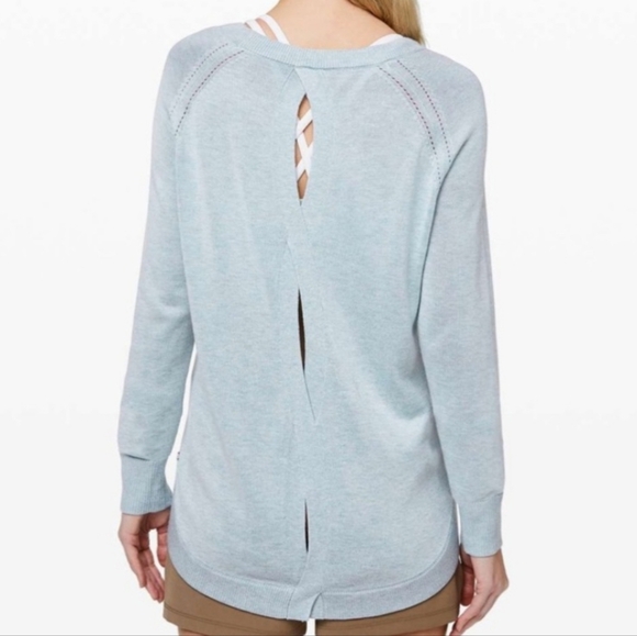 Lululemon Cashlu Lead in Light baby blue Women's Sweater back cutout Athleasure - Picture 1 of 6